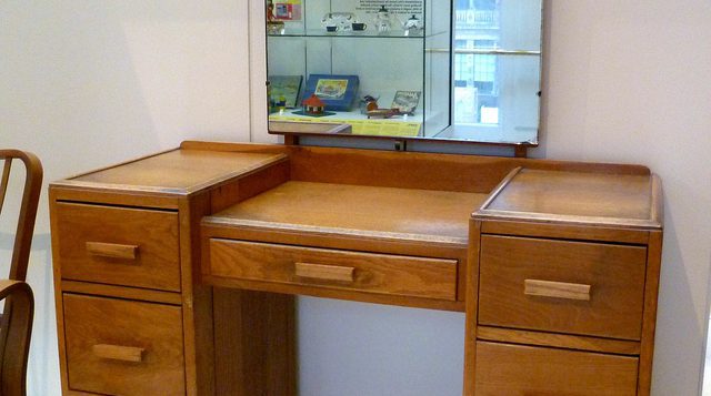 1200px Utility Design Panel dressing table Heal Son 1947
