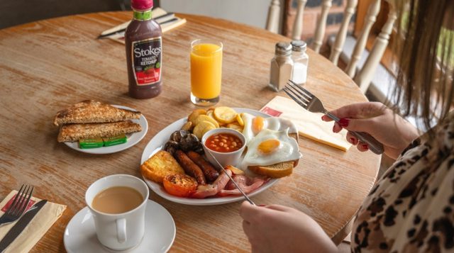 Breakfast at Becketts Farm