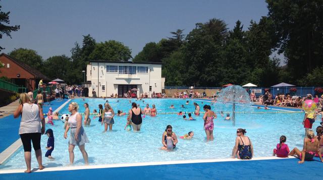 Droitwich Spa Lido 5