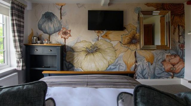 Photo of hotel room at the Flyford Inn