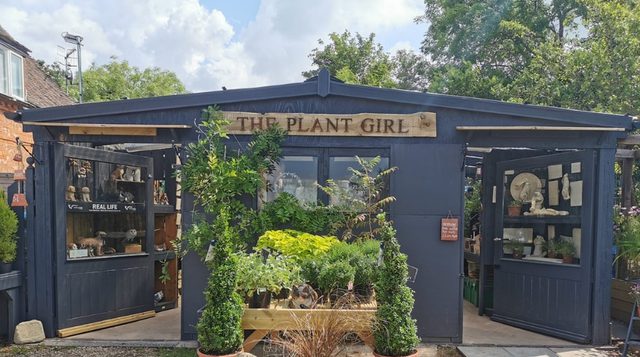 Photo of plant shop at Jinny Ring