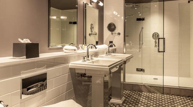 Ezgif 3 f5f0ae65cf43