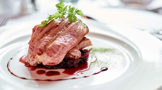 Restaurant cotford hotel food bookings 860x573 1