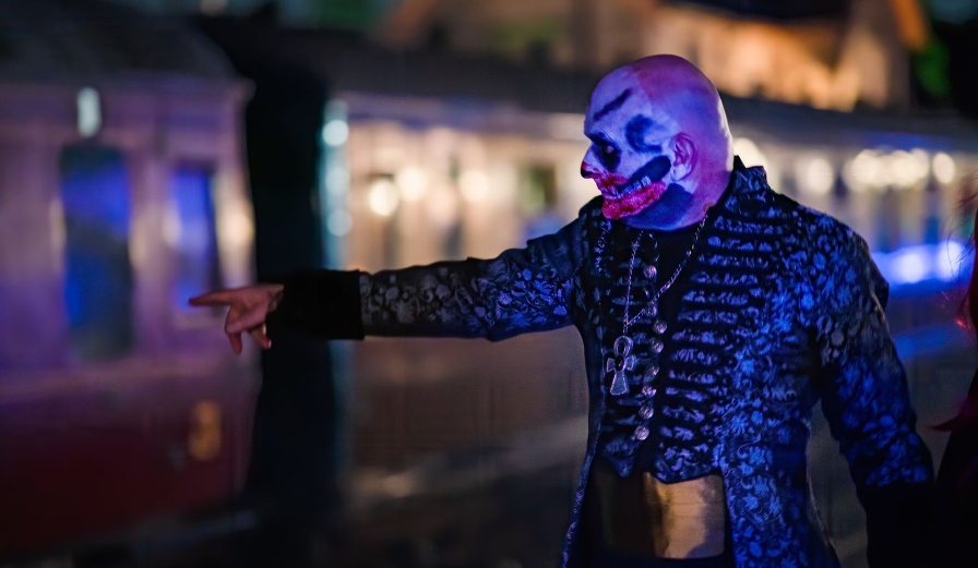 https://visit-worcs.transforms.svdcdn.com/production/assets/images/Fright-night-train.png?w=896&h=521&auto=compress%2Cformat&fit=crop&dm=1792493858&s=33c7dbc61fe89407313cf1f7dd99a9cc